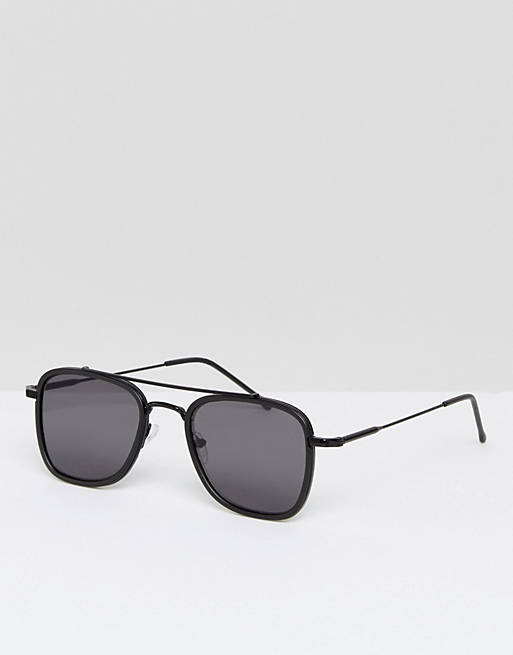 Gafas de sol cuadradas con barra de metal en negro de New Look