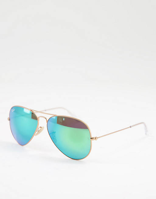 Gafas de sol doradas de estilo aviador con lentes verdes efecto espejo de  Ray-Ban | ASOS