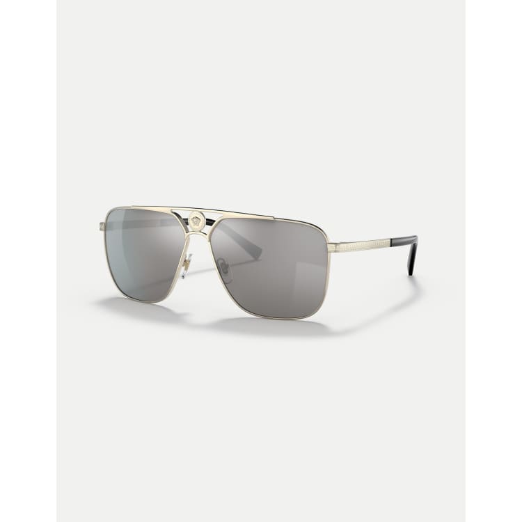 Gafas de sol dorado con montura rectangular y lentes plateadas efecto espejo de Versace ASOS