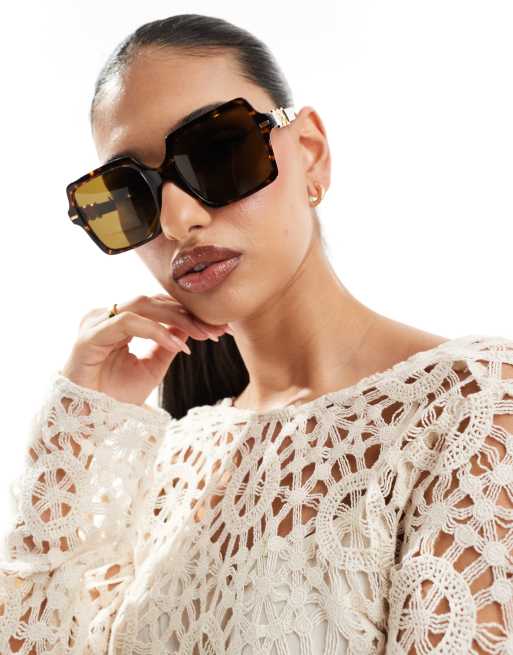 Gafas de sol efecto carey con montura cuadrada extragrande de Versace