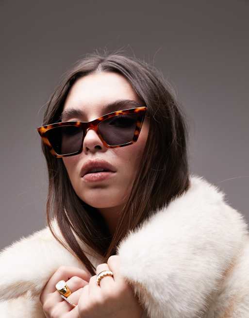 Gafas de sol efecto carey de estilo ojos de gato angular Lillie de Topshop