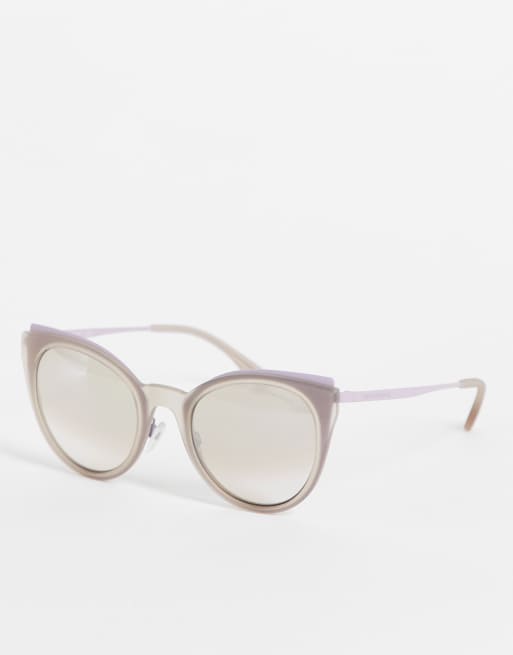 Gafas de sol estilo ojos de gato de Emporio Armani