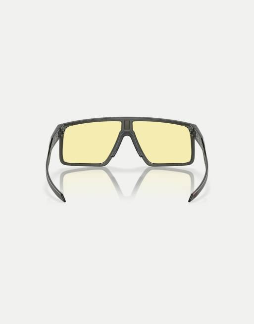 Gafas de sol gris humo mate con montura rectangular y lentes amarillas efecto espejo de la coleccion Helux Gaming de Oakley ASOS