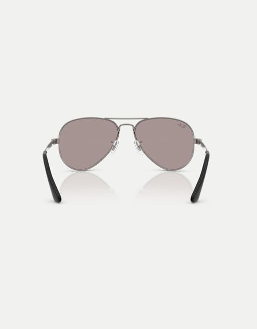 Gafas de sol gris plomo de estilo aviador con lentes violetas Aviator Max Pilot de Ray-Ban, 2 de 3