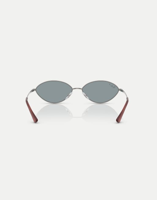 Gafas de sol gris plomo ovaladas con lentes azules polarizadas Kai de Ray-Ban, 2 de 3