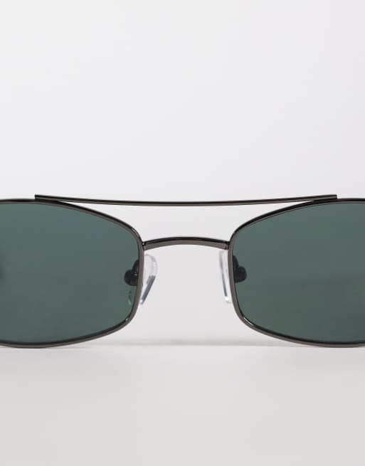 Gafas de sol gris plomo rectangulares de metal con lentes verdes de ASOS DESIGN, 2 de 3
