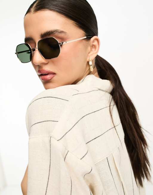 Gafas sol hexagonales con montura dorada Pieces | ASOS