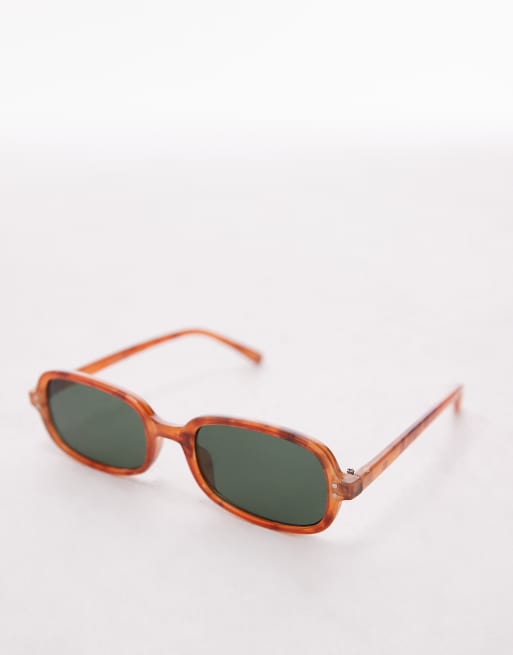 Gafas de sol marrón claro efecto carey redondas Madeira de Topshop, 2 de 3