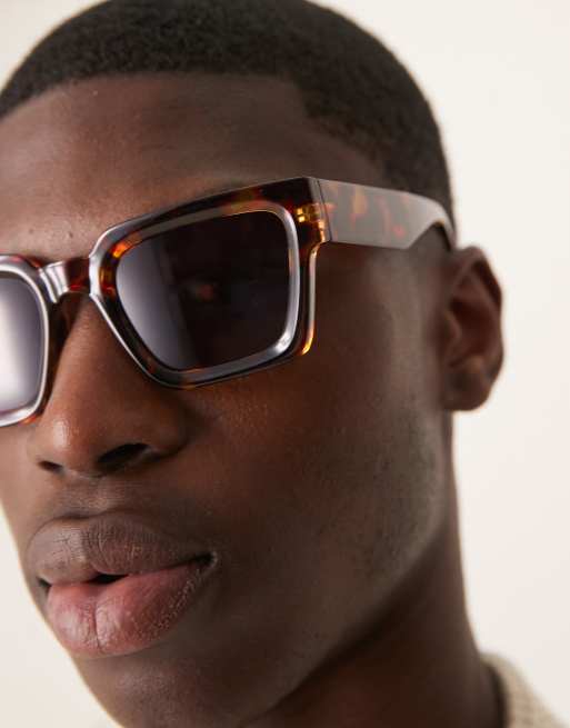 Gafas de sol marrón efecto carey cuadradas con lentes burdeos y detalles biselados de ASOS DESIGN, 3 de 3