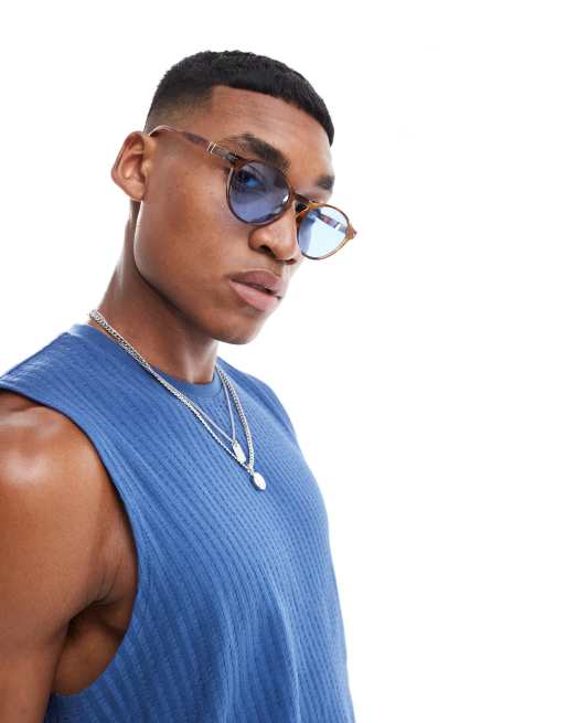 Gafas de sol marrón efecto carey redondas con lentes azules de ASOS DESIGN, 3 de 4