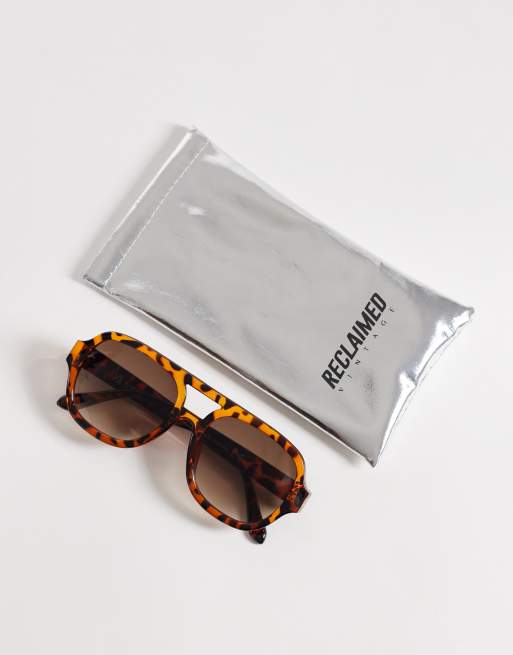 Gafas de sol marrón efecto carey unisex con lentes marrones de Reclaimed Vintage, 3 de 3