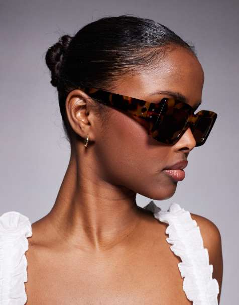 Gafas de sol marrones efecto carey con montura rectangular gruesa de Kaiia - view 1