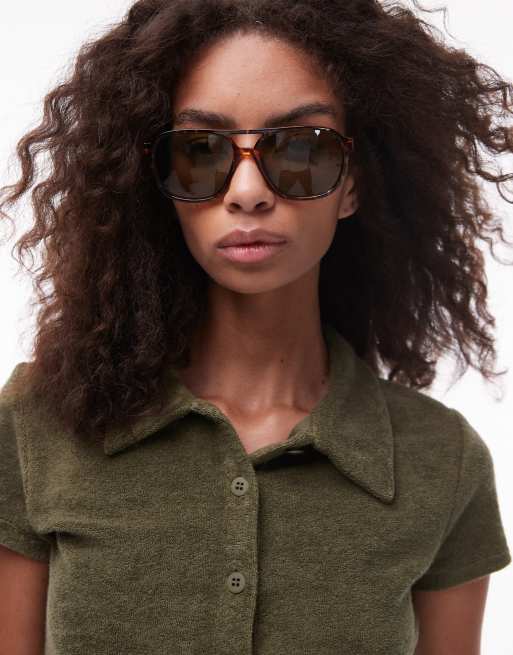 Gafas de sol marrones efecto carey de estilo aviador retro con lentes verde oscuro de & Other Stories, 3 de 3