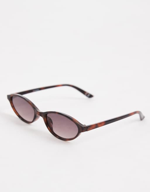 Gafas de sol marrones efecto carey estrechas ovaladas de ASOS DESIGN, 2 de 3