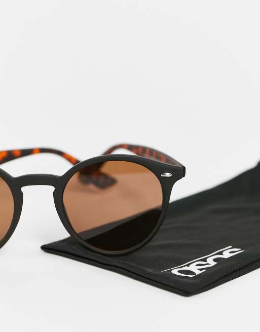Gafas de sol negras con detalles efecto carey y montura redondeada de ASOS DESIGN, 3 de 4