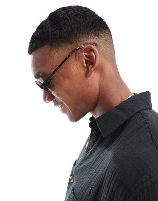 Gafas de sol negras con montura redondeada y patillas de carey de ASOS DESIGN, 3 de 4