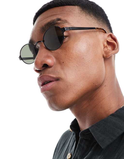 Gafas de sol negras con montura redondeada y patillas de carey de ASOS DESIGN, 4 de 4