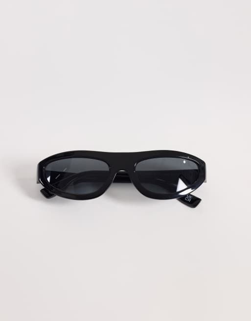 Gafas de sol negras con puente plano y lentes ahumadas de ASOS DESIGN, 3 de 3