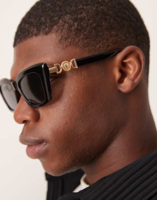 Gafas de sol negras cuadradas clásicas de Jeepers Peepers, 3 de 3
