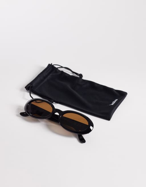 Gafas de sol negras redondas con lentes naranjas exclusivas de Kaiia, 3 de 3