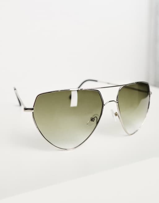 Gafas de sol plateadas de estilo aviador con montura en ángulo de AJ Morgan, 4 de 4