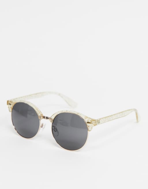 Gafas de sol redondas con purpurina de AJ Morgan