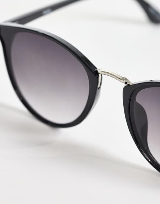 Gafas de sol redondas en negro de Pieces, 2 de 3