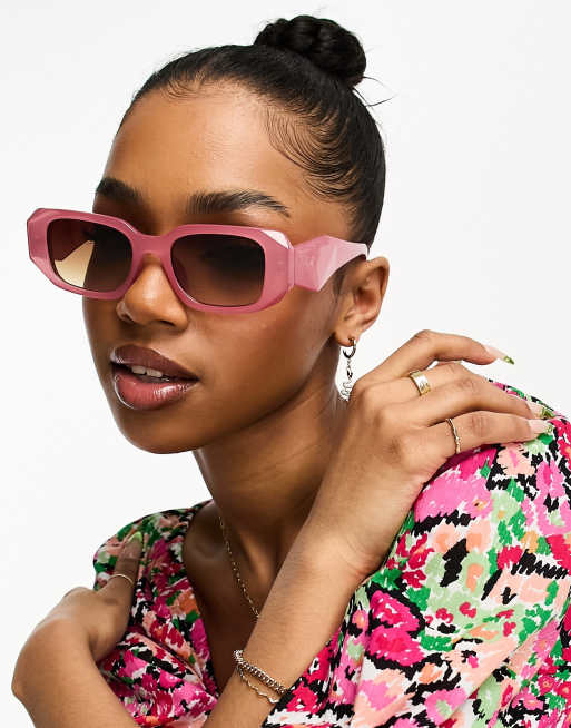 Gafas de sol con montura cuadrada y patillas anchas de efecto carey de  Pieces, ASOS