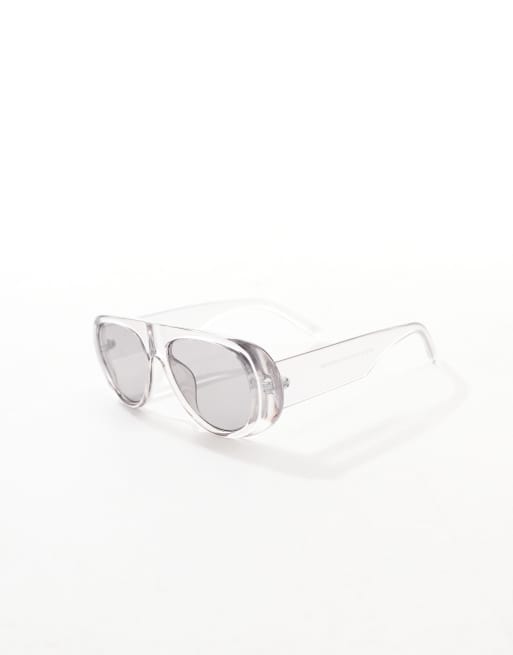 Gafas de sol transparentes de estilo aviador con lentes gris ahumado de ASOS DESIGN  , 2 de 3