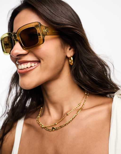 Gafas de sol verde claro con montura rectangular gruesa de SVNX