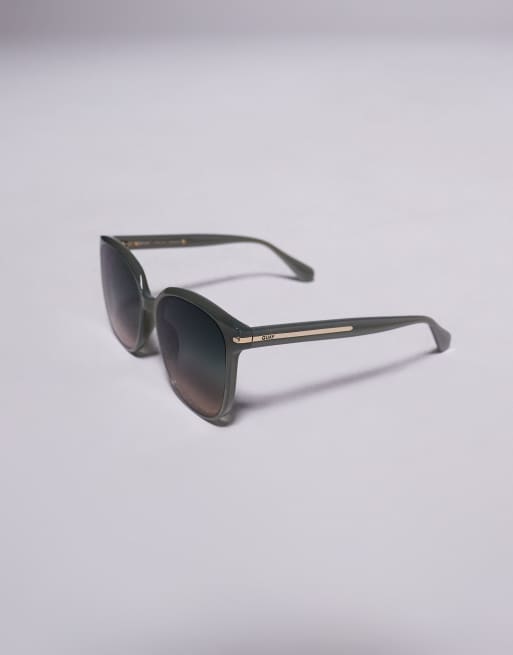 Gafas de sol verdes con montura redondeada Rent Free de Quay, 3 de 3