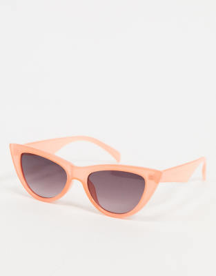 Gafas estilo ojos de gato en color melocotón Sling de AJ Morgan