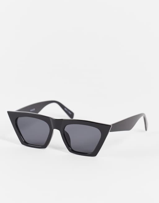 Gafas estilo ojos de gato negras con diseño en punta de Pieces