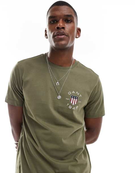 GANT 1949 shield logo t-shirt in khaki - view 1