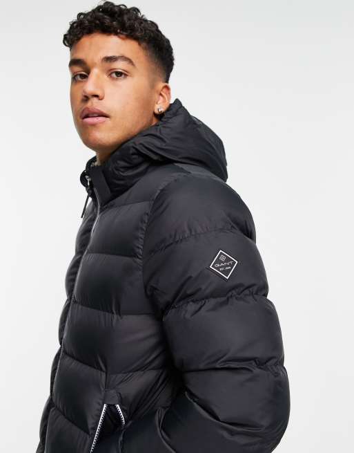 GANT active cloud detatchable hood puffer jacket in black