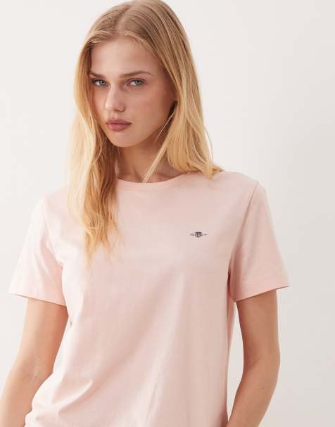 GANT – Aprikosrosa, figurnära t-shirt med vintagelogga framtill - view 1