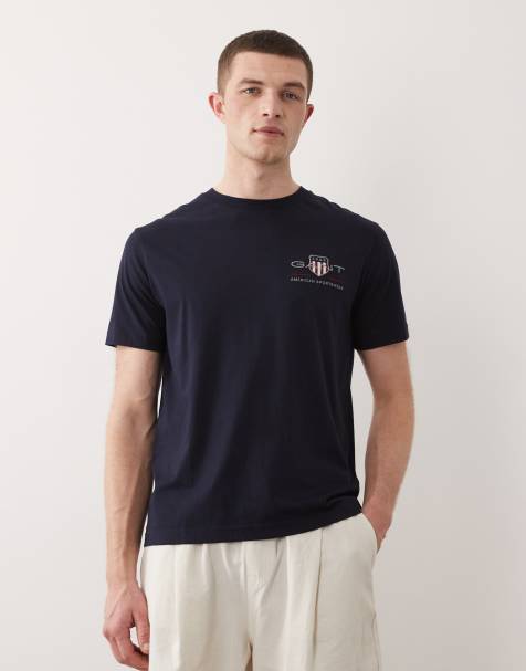GANT archive logo t-shirt in navy - view 1