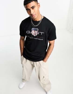 archive shield logo T-shirt in black