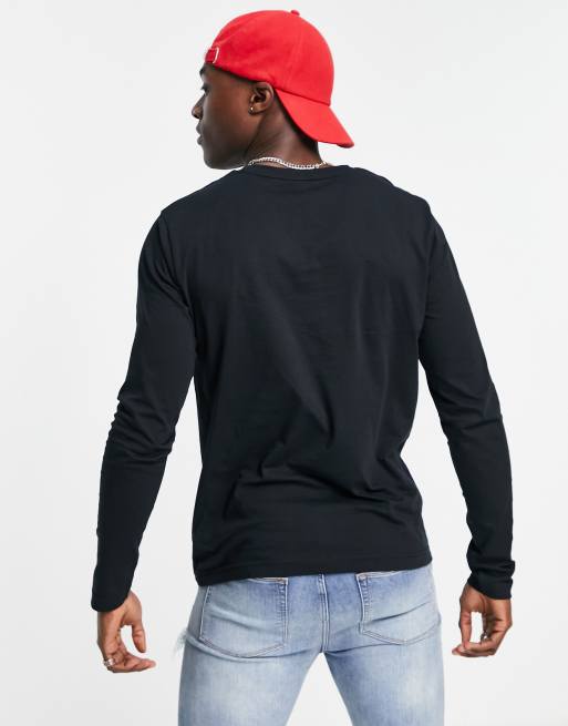 GANT archive shield long sleeve top in black, 2 of 4
