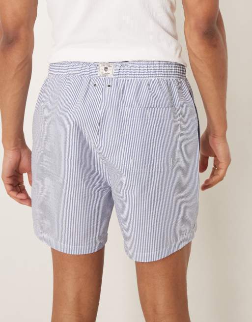 GANT – Badeshorts aus Seersucker in Blau gestreift mit Wappen-Logo, 3 von 4