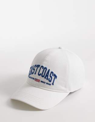 GANT - Baseballkappe in Eierschalenweiß mit „East Coast"-Logo