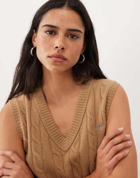 GANT cable knit vest in warm khaki