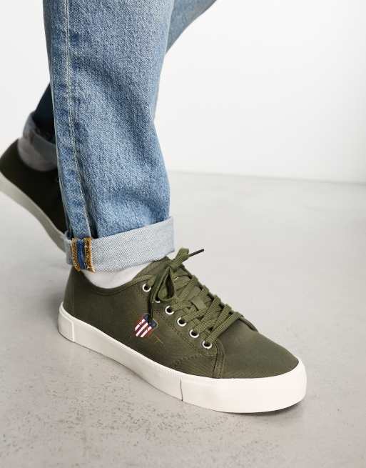 GANT - Canvas sneakers in groen met schildlogo