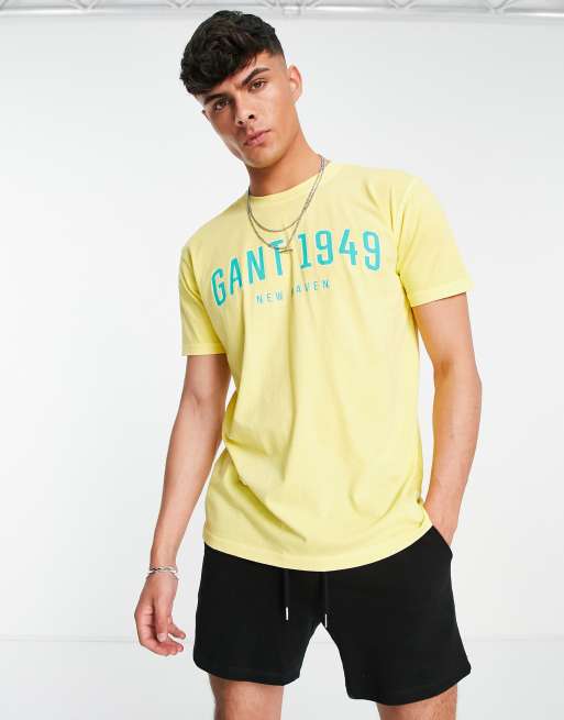 GANT - Collegiate 1949 - T-shirt met logo in collegestijl in geel