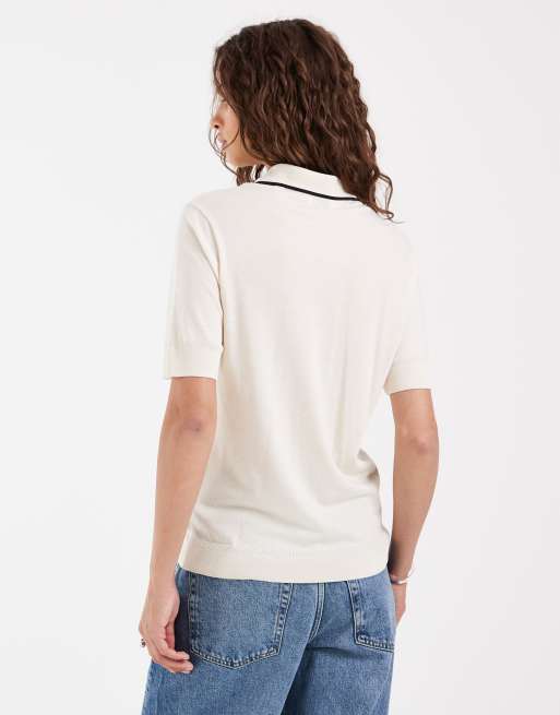 Gant figursydd pikétröja med kontrasterande kantband i cream, 4 av 4