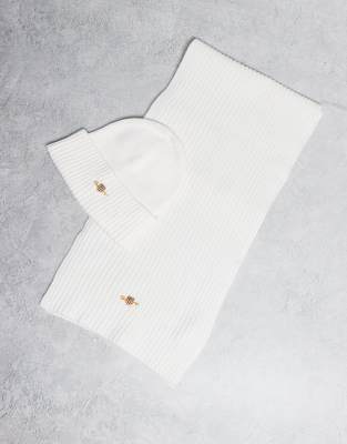 GANT - Geschenkset aus Strickmütze und Schal mit Zopfmuster in Creme-Weiß