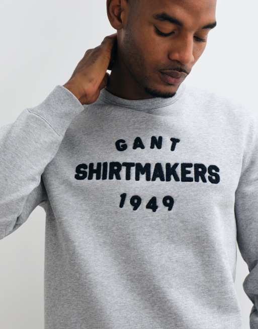 GANT graphic logo crew neck jumper in grey, 2 of 5