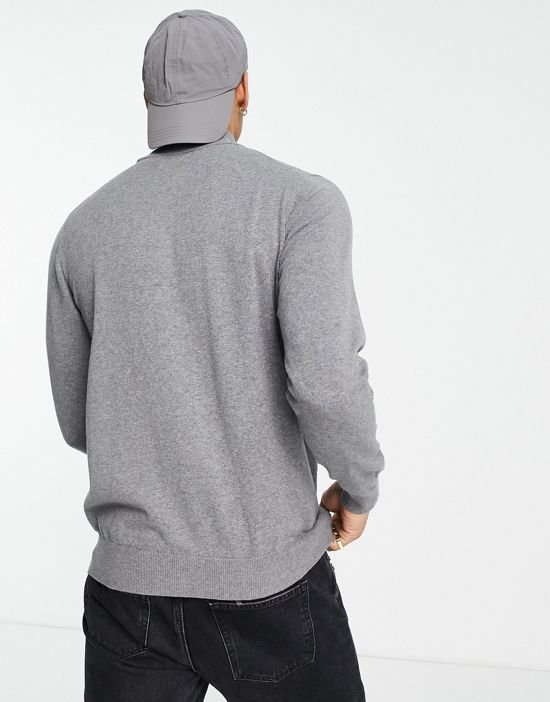 https://images.asos-media.com/products/gant-half-zip-sweater-with-small-shield-logo-in-gray/201578003-4?$n_550w$&wid=550&fit=constrain