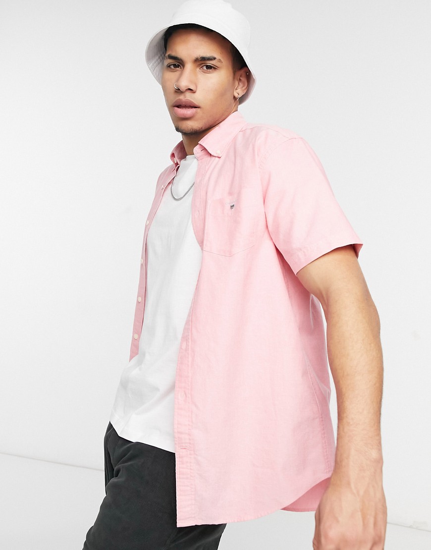 Gant icon logo short sleeve regular fit oxford shirt in paradise pink