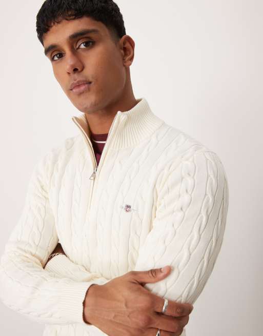 GANT - Maglione in cotone color crema lavorato a trecce con logo e zip corta